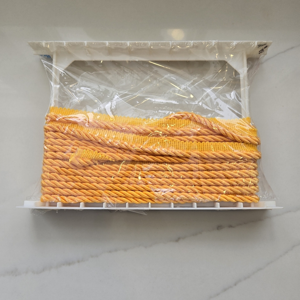 Vinatge Mastex Rayon Lip Cord